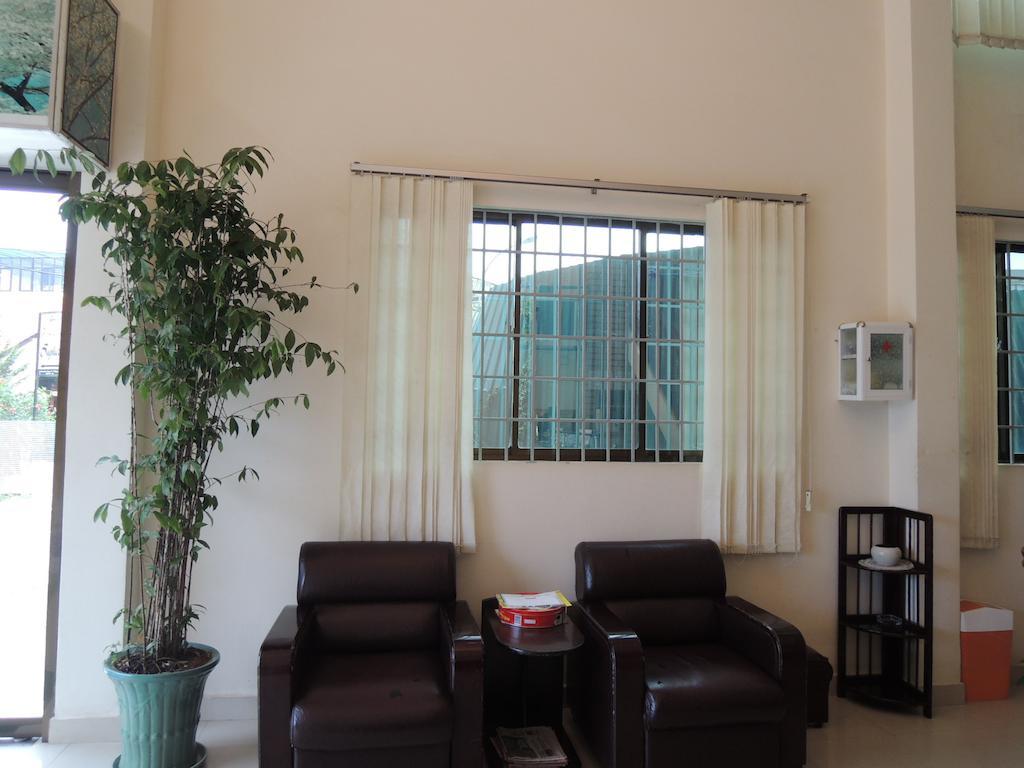 Hoang De Hotel Da Lat Exterior photo